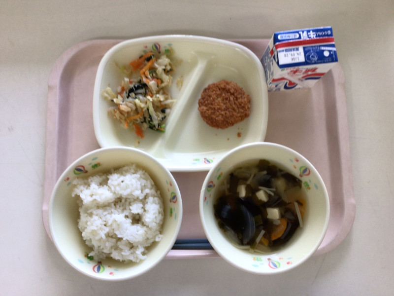 給食