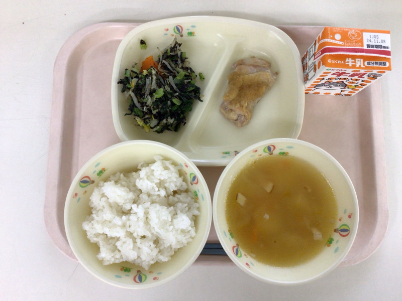 給食