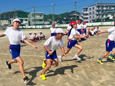 6年2組_学活_魚﨑　紗弓_4.4写真_49
